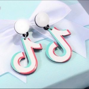 3/$21, Tik Tok Earrings